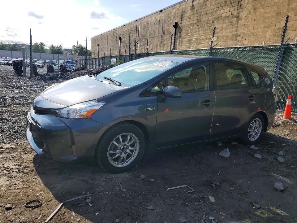 TOYOTA PRIUS V 2015 with VIN JTDZN3EU5FJ018048 - Photo from auction