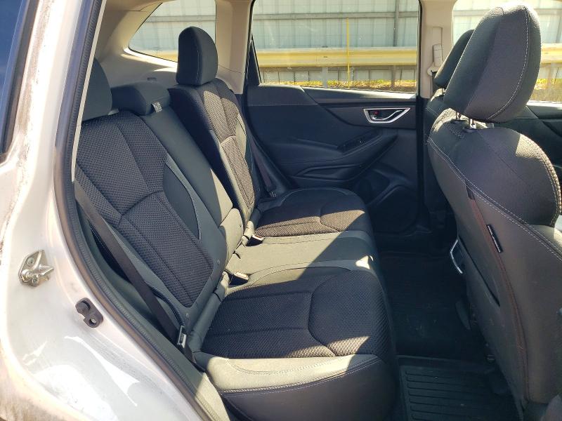 Photo 11 from auction – 2019 SUBARU FORESTER with VIN JF2SKAEC0KH420777