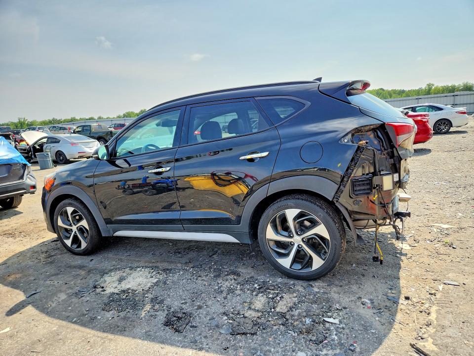 Photo 2 from auction – 2018 HYUNDAI TUCSON with VIN KM8J33A25JU747046