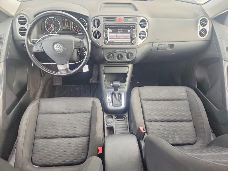Снимка 8 от търг – 2010 VOLKSWAGEN TIGUAN с VIN WVGBV7AX7AW507552