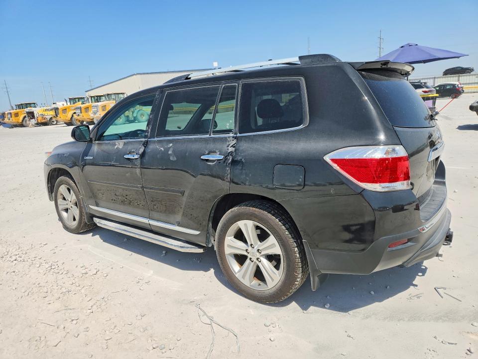 Photo 2 from auction – 2013 TOYOTA HIGHLANDER with VIN 5TDYK3EH8DS133735