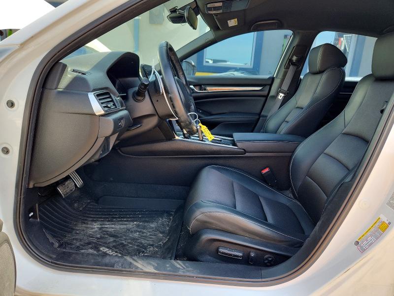 Снимка 7 от търг – 2022 HONDA ACCORD с VIN 1HGCV1F33NA084792