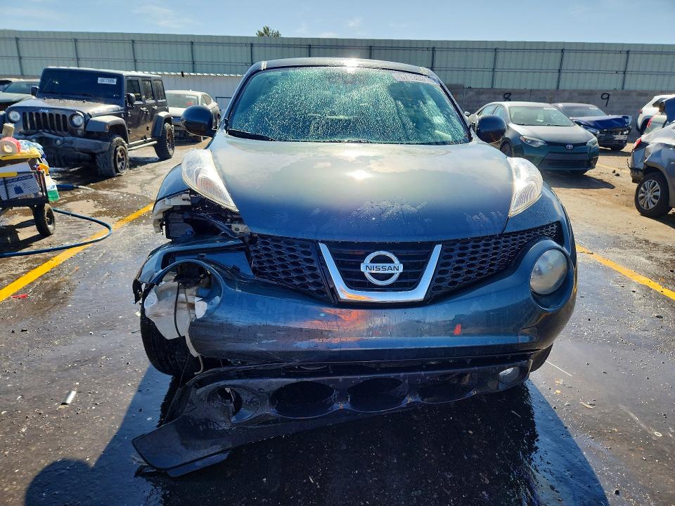 Photo 5 from auction – 2012 NISSAN JUKE with VIN JN8AF5MV5CT125704