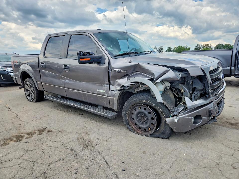 Photo 4 from auction – 2014 FORD F150 with VIN 1FTFW1ET4EFA74561