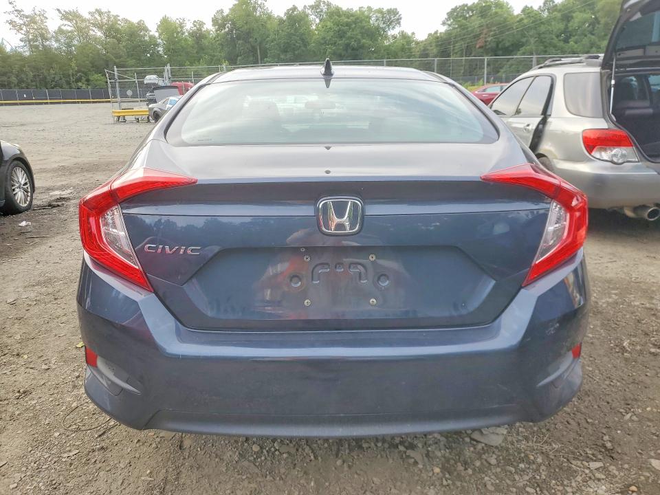 Photo 6 from auction – 2018 HONDA CIVIC with VIN 2HGFC2F70JH501051