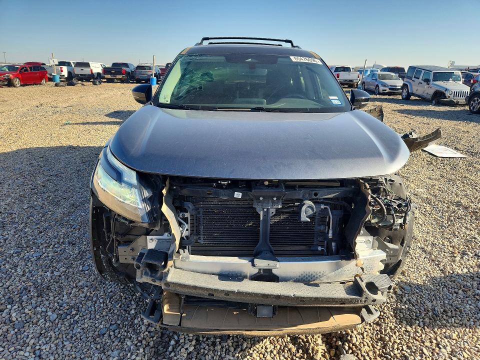 Photo 5 from auction – 2023 NISSAN PATHFINDER with VIN 5N1DR3CB5PC267385