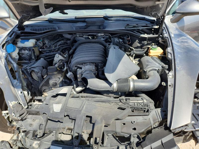 Photo 12 from auction – 2011 PORSCHE CAYENNE with VIN WP1AB2A26BLA43994