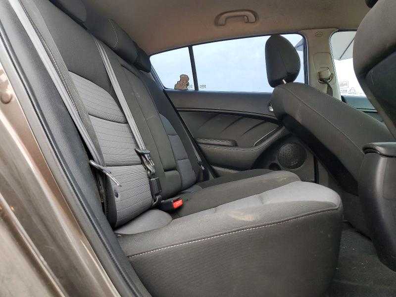 Photo 10 from auction – 2014 KIA FORTE with VIN KNAFX5A88E5244719
