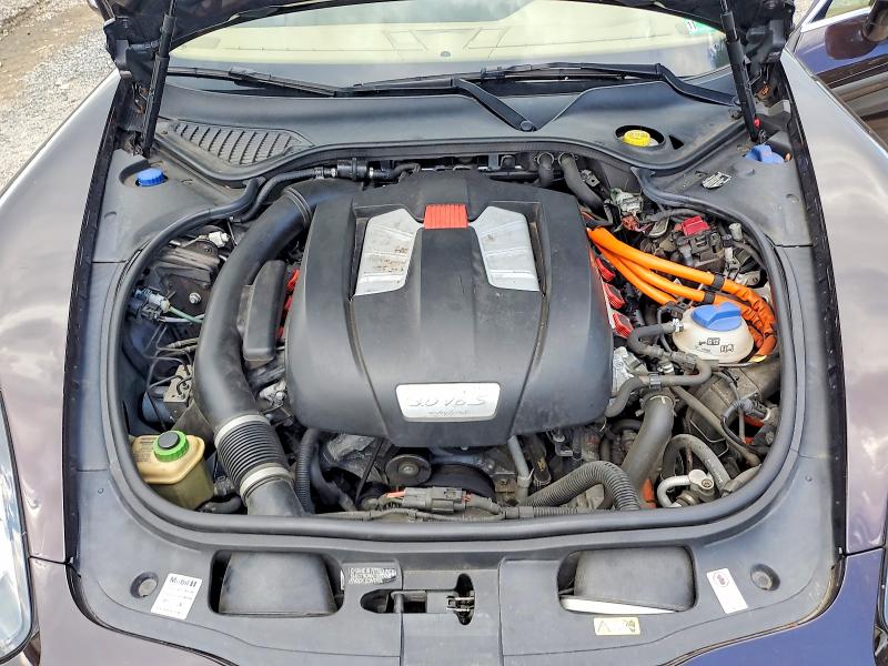 Photo 11 from auction – 2014 PORSCHE PANAMERA with VIN WP0AD2A7XEL044559