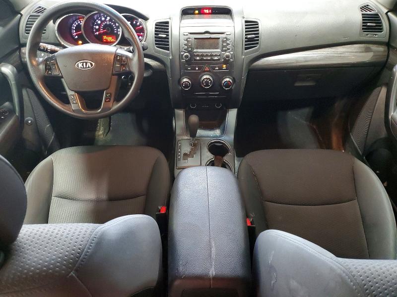 Photo 8 from auction – 2012 KIA SORENTO with VIN 5XYKT3A17CG225071
