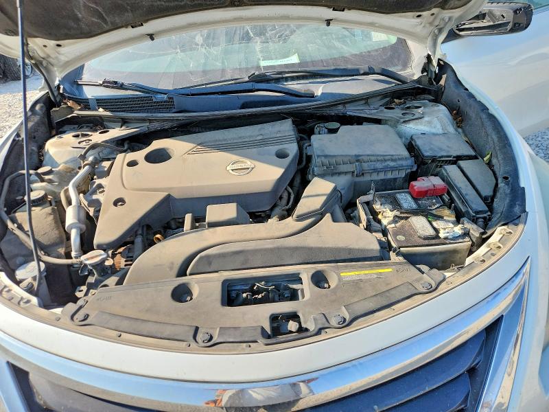 Photo 11 from auction – 2015 NISSAN ALTIMA with VIN 1N4AL3AP4FN330346