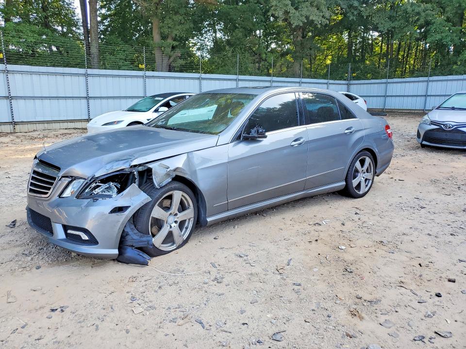 MERCEDES-BENZ E 2011 with VIN WDDHF5GB2BA475836 - Photo from auction