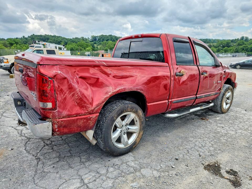 Снимка 3 от търг – 2006 DODGE RAM 1500 с VIN 1D7HU18236S519517