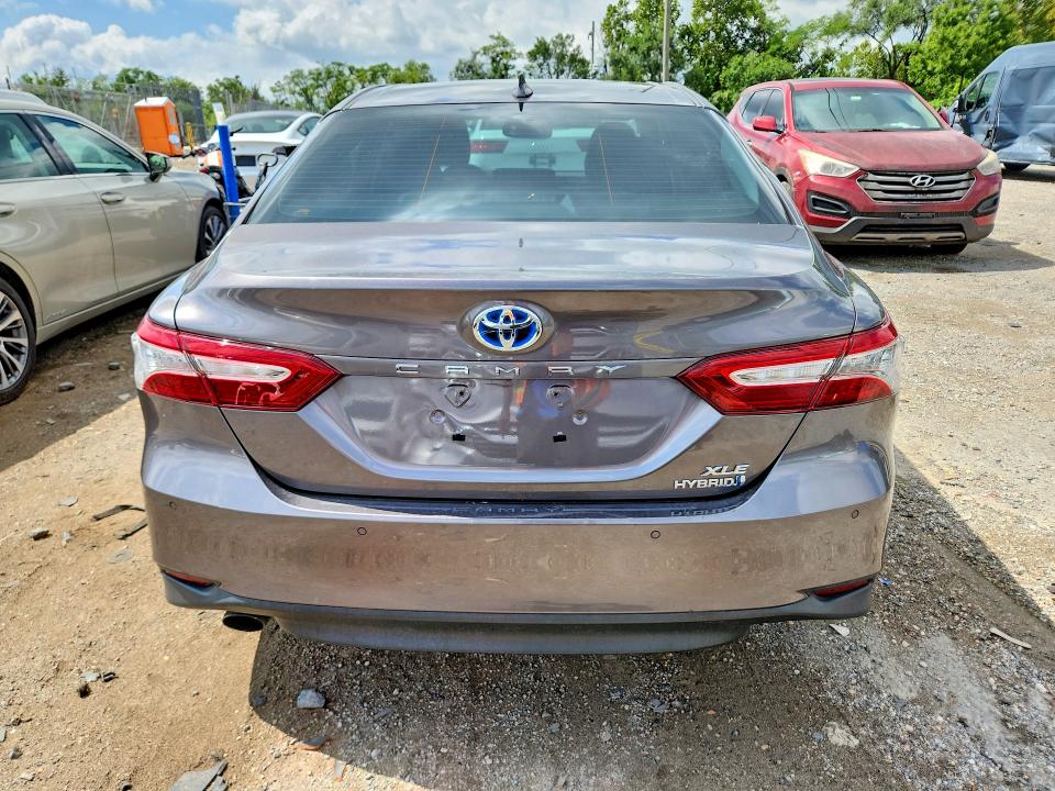 Photo 6 from auction – 2019 TOYOTA CAMRY HYBRID with VIN 4T1B21HKXKU514895