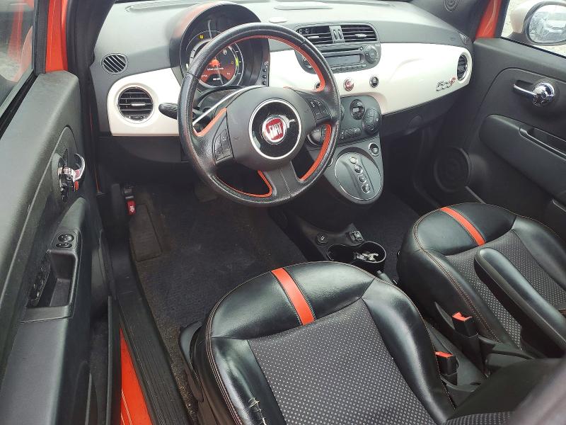 Photo 8 from auction – 2015 FIAT 500 with VIN 3C3CFFGE7FT507171