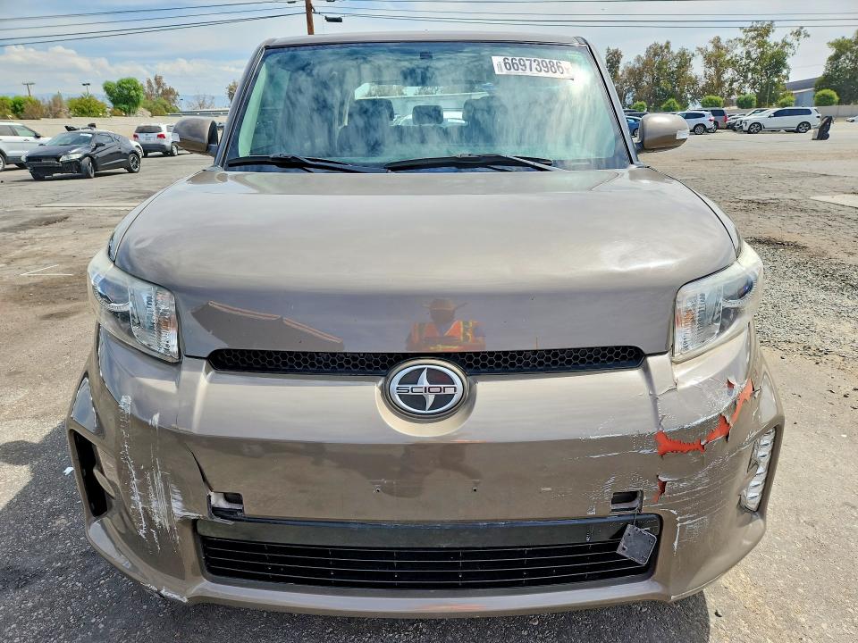 Photo 5 from auction – 2015 SCION XB with VIN JTLZE4FE4FJ067730
