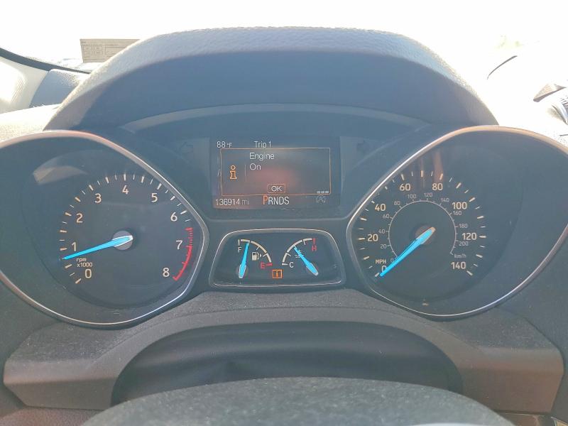 Photo 9 from auction – 2017 FORD ESCAPE with VIN 1FMCU9JDXHUB11890
