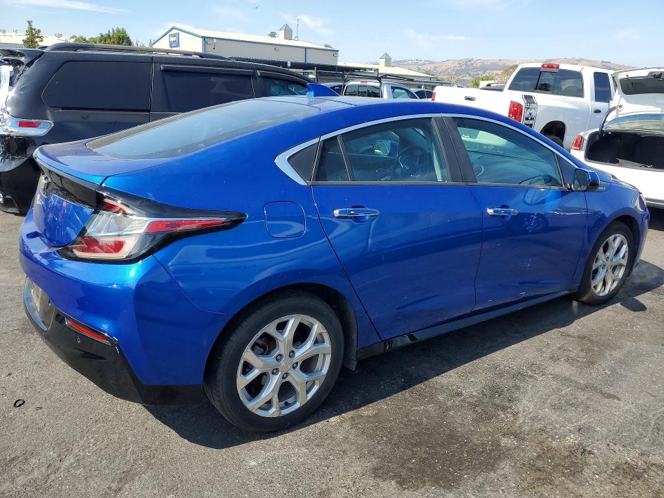 Photo 3 from auction – 2016 CHEVROLET VOLT with VIN 1G1RD6S54GU135517