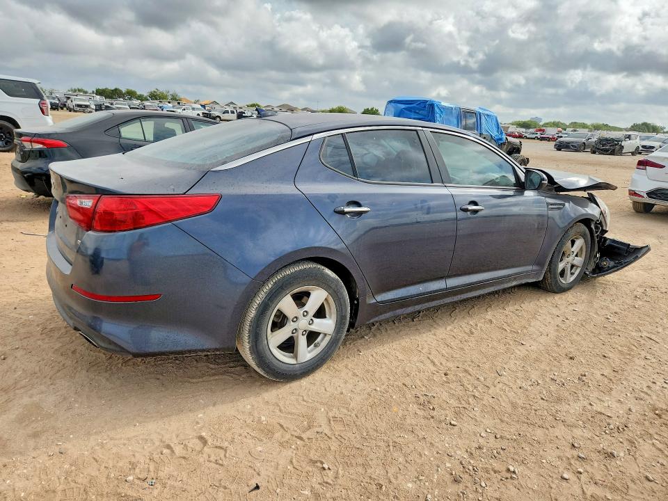 Photo 3 from auction – 2015 KIA OPTIMA with VIN KNAGM4A76F5534229
