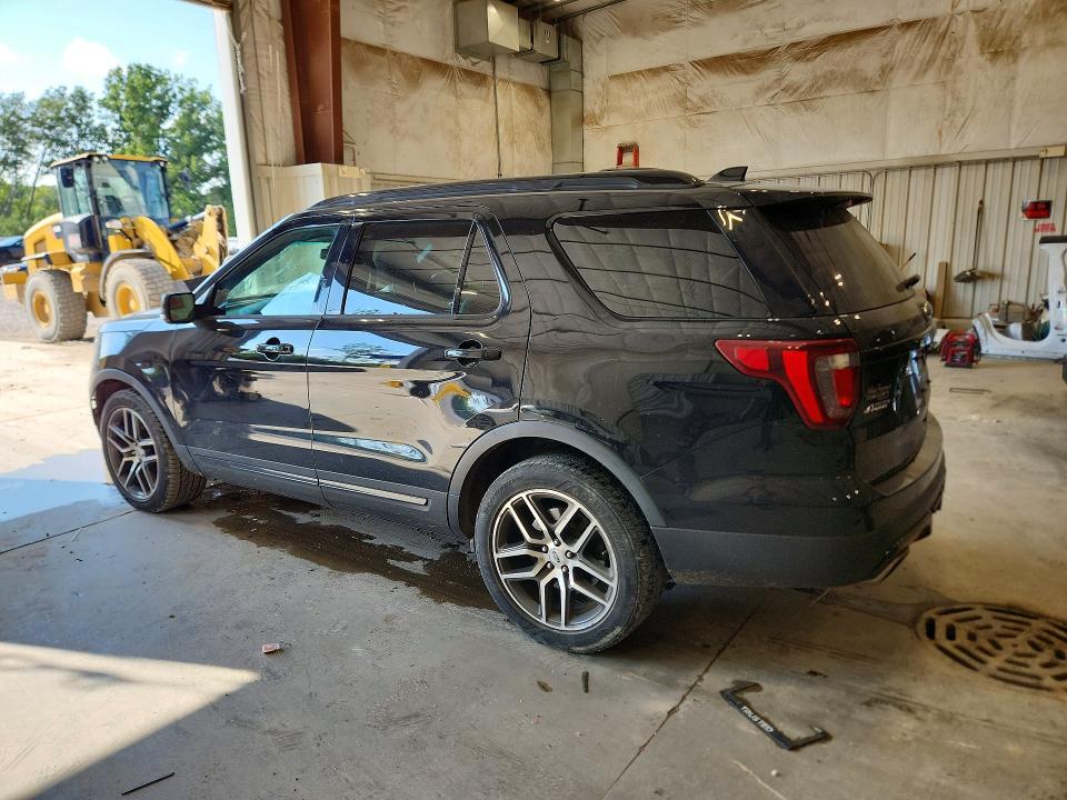 Zdjęcie 2 z aukcji – 2017 FORD EXPLORER z VIN 1FM5K8GT6HGB69338