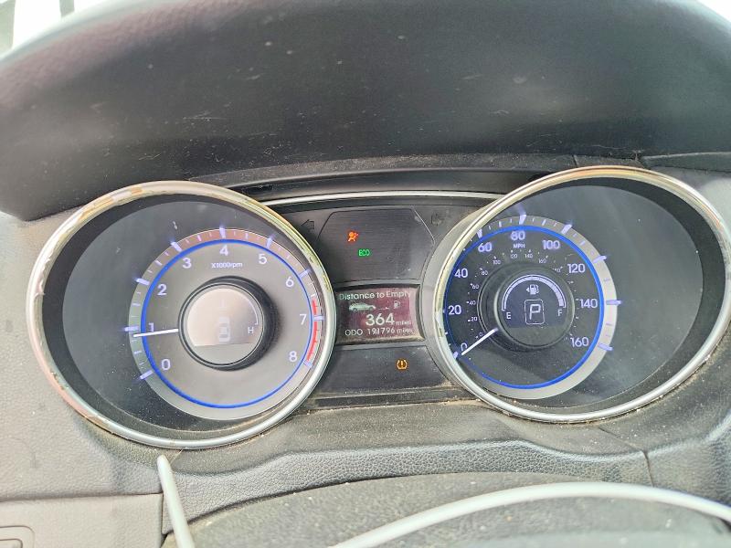 Снимка 9 от търг – 2012 HYUNDAI SONATA с VIN 5NPEC4AC0CH418966