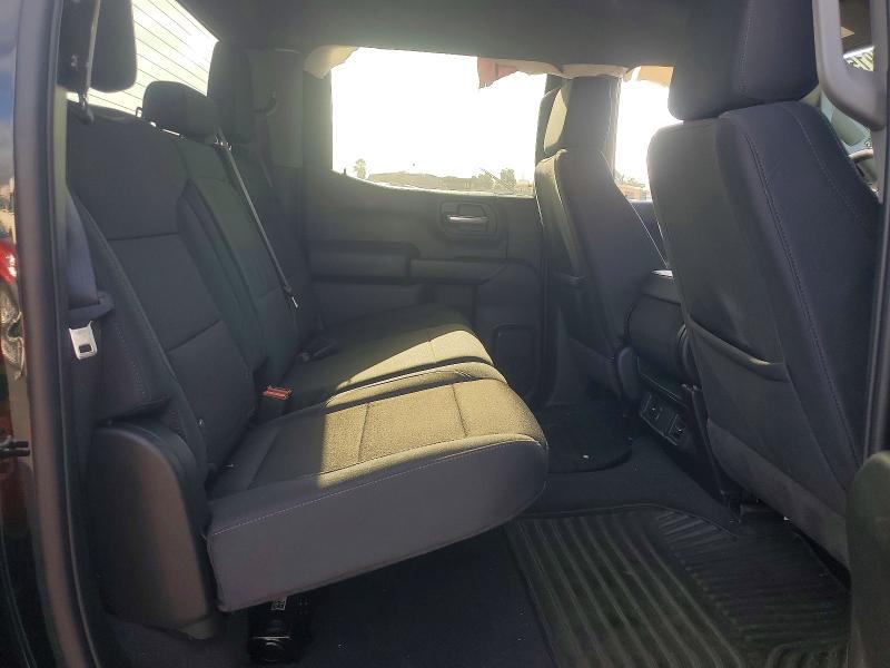 Photo 10 from auction – 2026 CHEVROLET SILVERADO with VIN 3GCPKCEK5TG259927