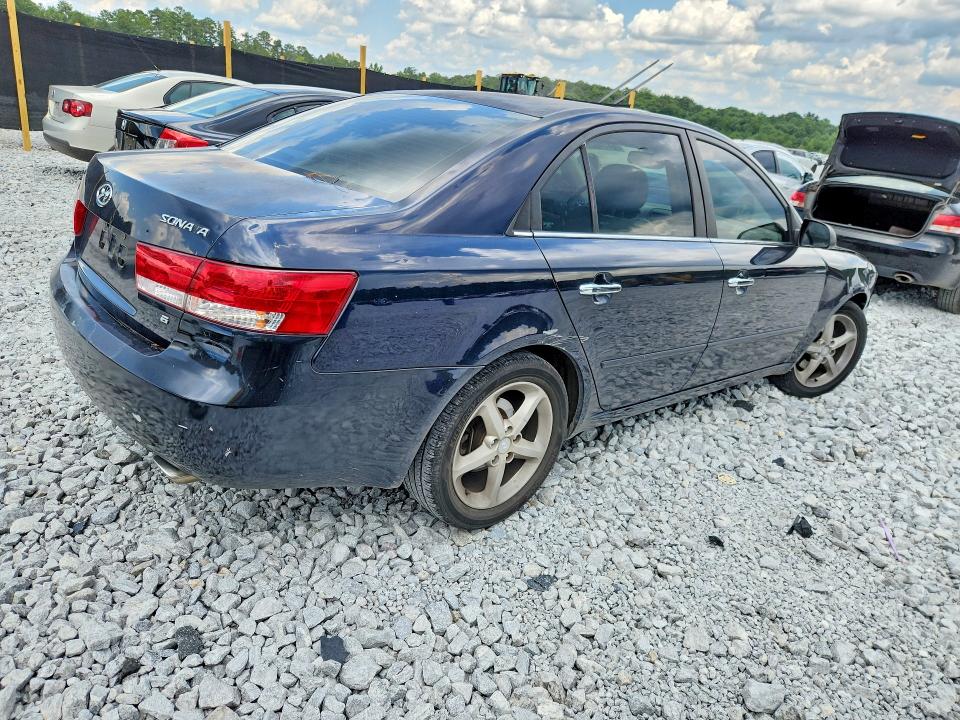 Photo 3 from auction – 2006 HYUNDAI SONATA with VIN 5NPEU46F86H146199