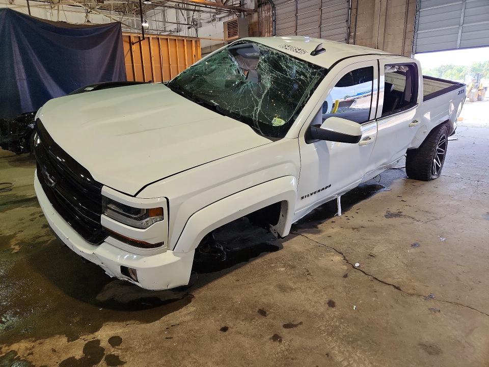 2017 CHEVROLET SILVERADO - Търг №65408546