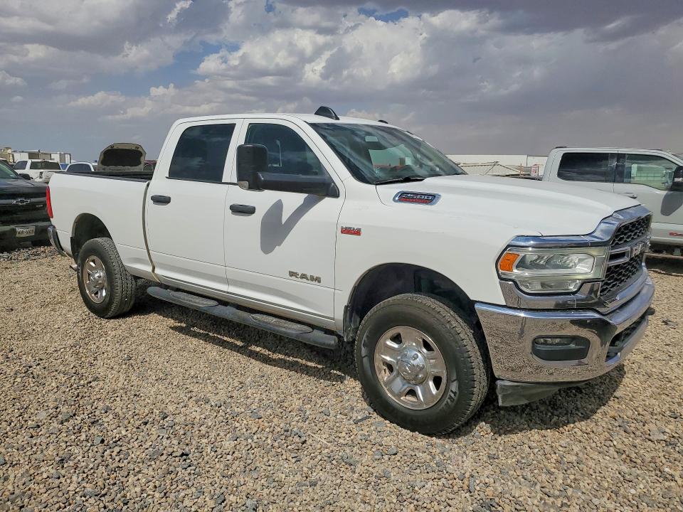 Photo 4 from auction – 2019 RAM 2500 with VIN 3C6UR5CJ3KG604222