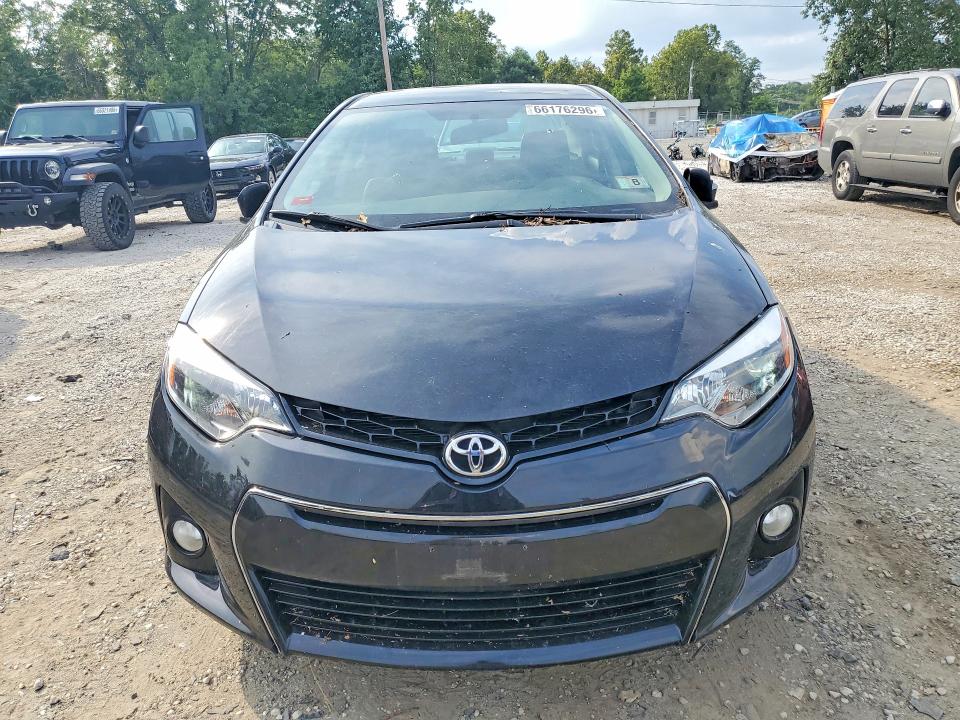 Photo 5 from auction – 2016 TOYOTA COROLLA with VIN 5YFBURHE9GP412760