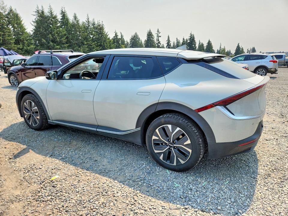 Foto 2 de la subasta – 2024 KIA EV6 con VIN KNDC3DLC2R5180423