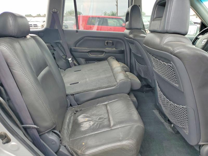 Photo 11 from auction – 2004 HONDA PILOT with VIN 2HKYF18544H585133