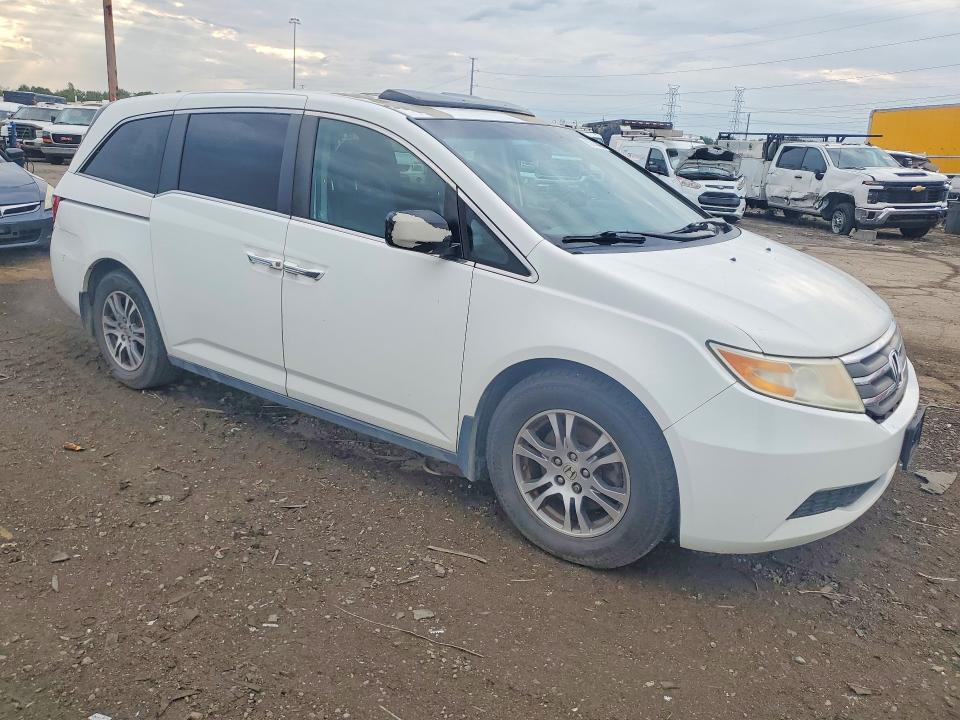 Photo 4 from auction – 2012 HONDA ODYSSEY with VIN 5FNRL5H63CB117310