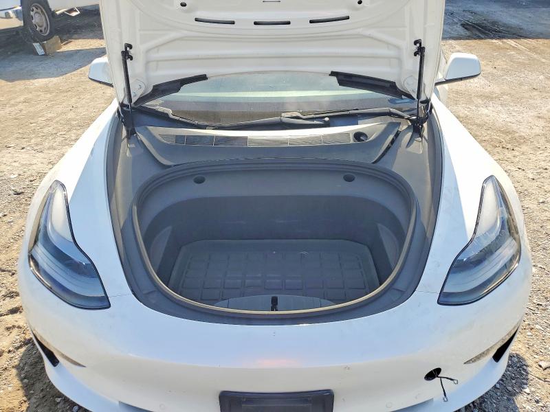 Photo 11 from auction – 2021 TESLA MODEL 3 with VIN 5YJ3E1EB6MF992702