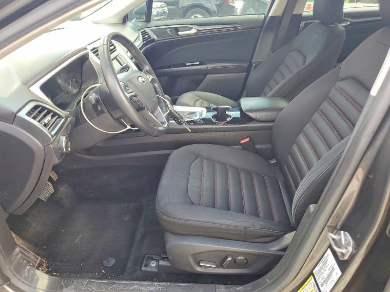 Снимка 7 от търг – 2016 FORD FUSION с VIN 3FA6P0HD0GR319489