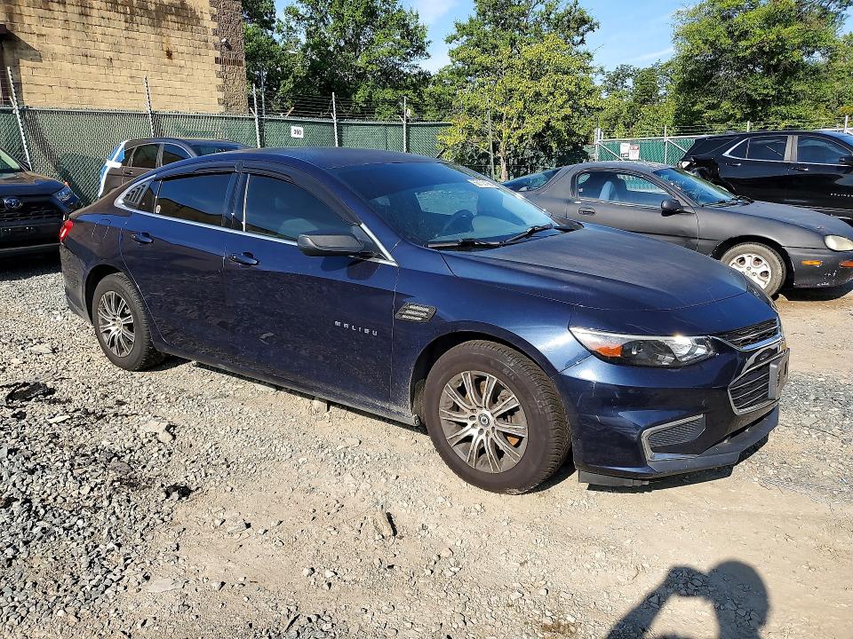 Photo 4 from auction – 2017 CHEVROLET MALIBU with VIN 1G1ZB5ST2HF286456