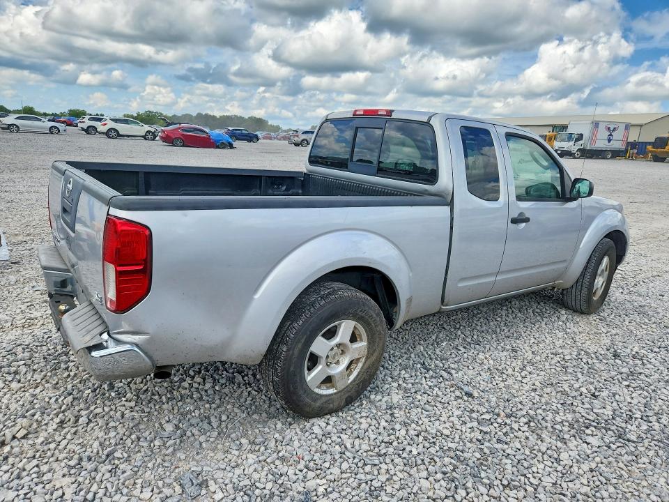 Photo 3 from auction – 2006 NISSAN FRONTIER with VIN 1N6AD06U06C470195
