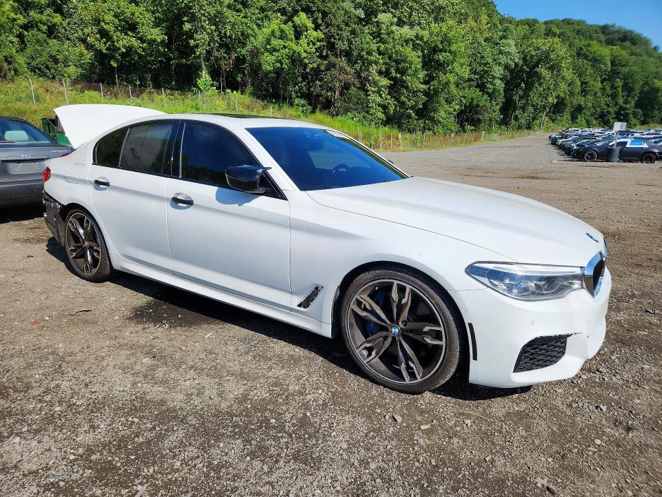 Photo 4 from auction – 2019 BMW M550XI with VIN WBAJB9C56KB464330