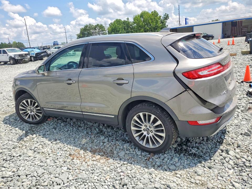 Photo 2 from auction – 2017 LINCOLN MKC with VIN 5LMCJ3D96HUL46586