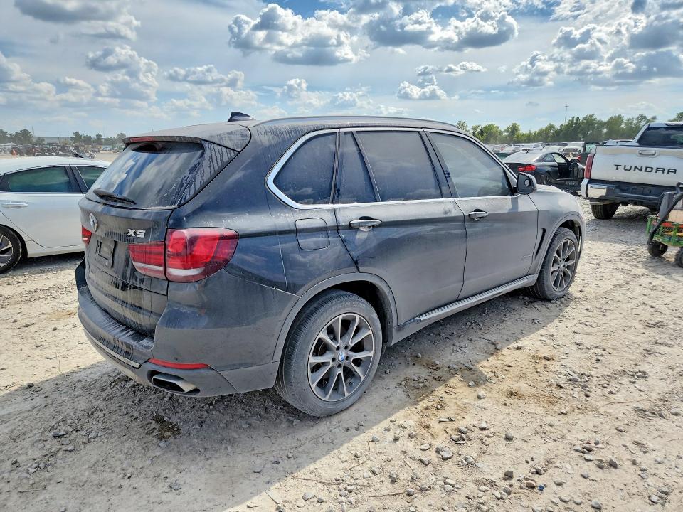 Photo 3 from auction – 2014 BMW X5 with VIN 5UXKR6C5XE0C02264