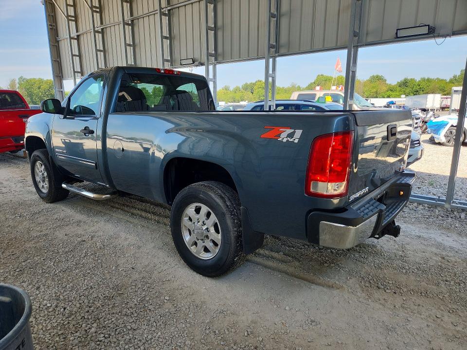 Photo 2 from auction – 2013 GMC SIERRA with VIN 1GT020CG0DF231244