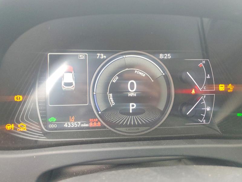 Photo 9 from auction – 2021 LEXUS UX with VIN JTHP9JBH5M2043058