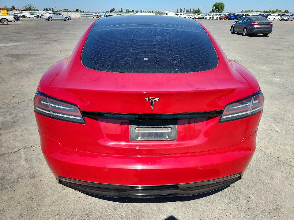 Photo 6 from auction – 2022 TESLA MODEL S with VIN 5YJSA1E56NF473877