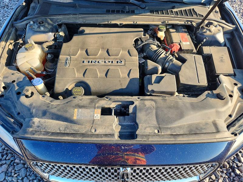 Photo 11 from auction – 2017 LINCOLN CONTINENTAL with VIN 1LN6L9SKXH5600331