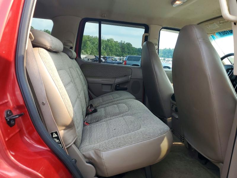 Photo 11 from auction – 2002 FORD EXPLORER with VIN 1FMZU72E92UC26980