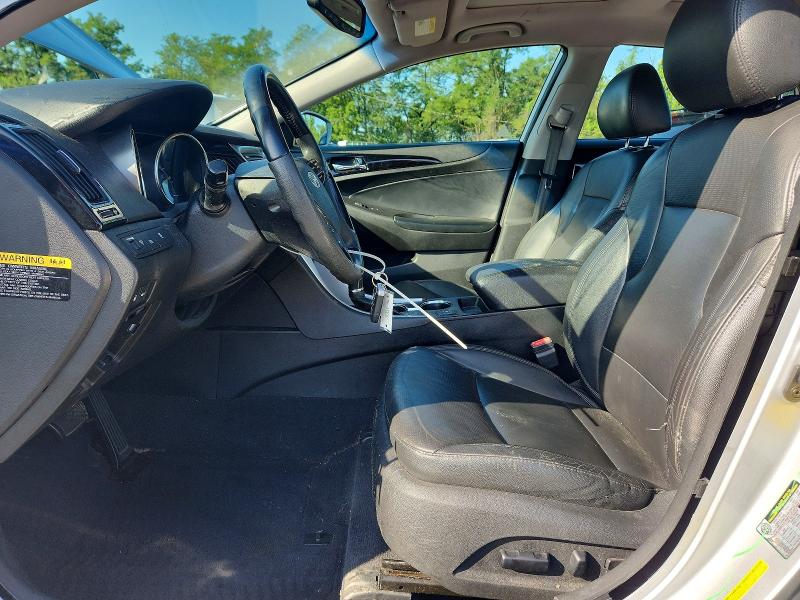 Снимка 7 от търг – 2012 HYUNDAI SONATA с VIN 5NPEC4AC8CH456980