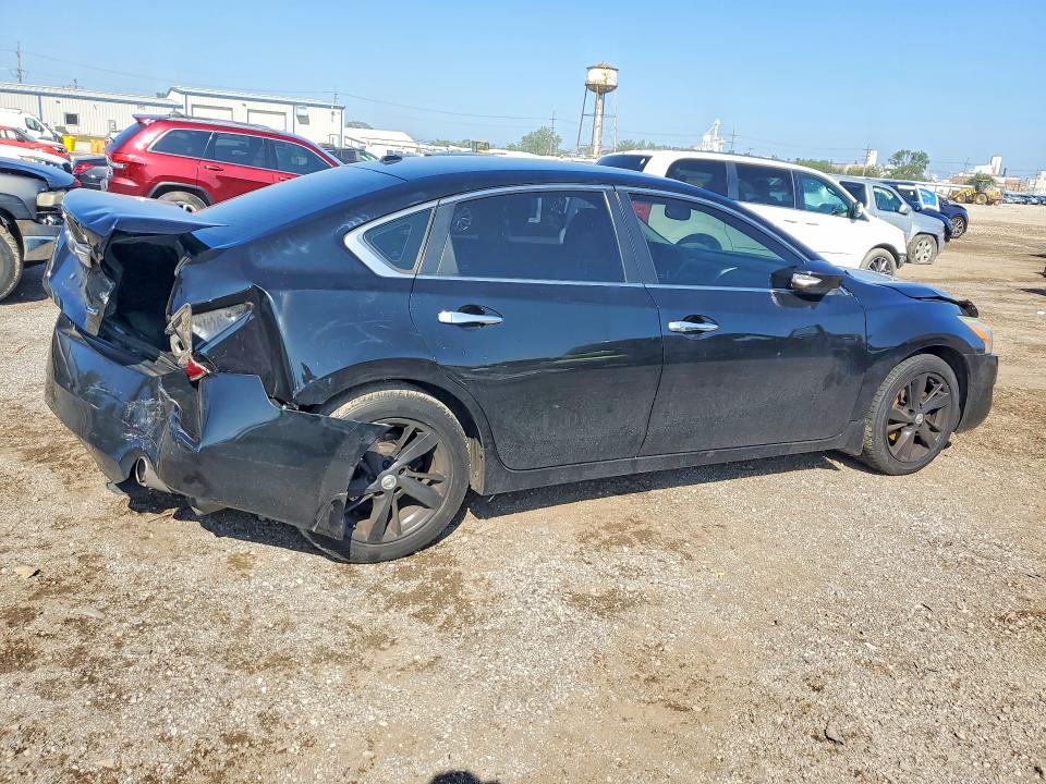 صورة رقم 3 من المزاد - 2014 NISSAN ALTIMA مع VIN 1N4AL3AP7EC202032