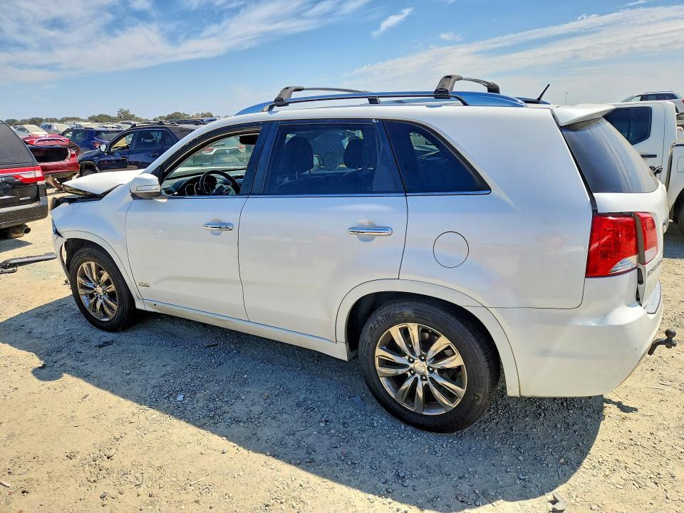 Photo 2 from auction – 2012 KIA SORENTO with VIN 5XYKWDA26CG240117