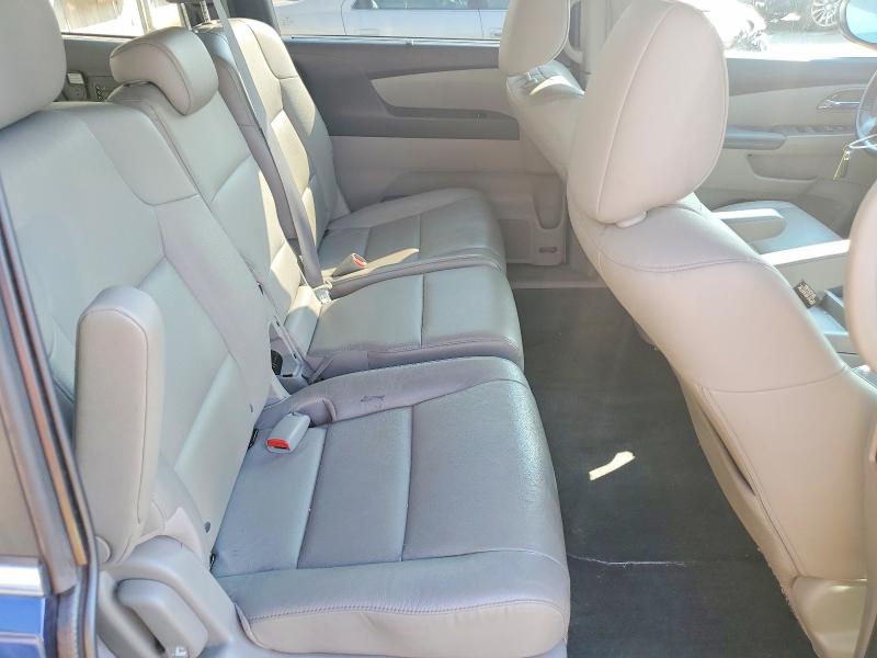 Photo 11 from auction – 2016 HONDA ODYSSEY with VIN 5FNRL5H69GB122128