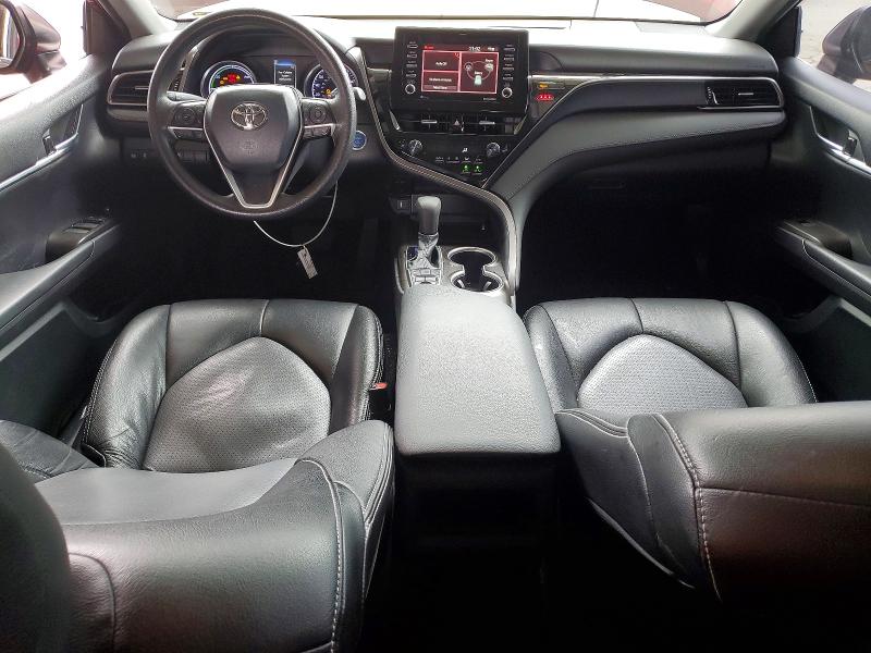 Zdjęcie 8 z aukcji – 2022 TOYOTA CAMRY z VIN 4T1C31AK3NU570421